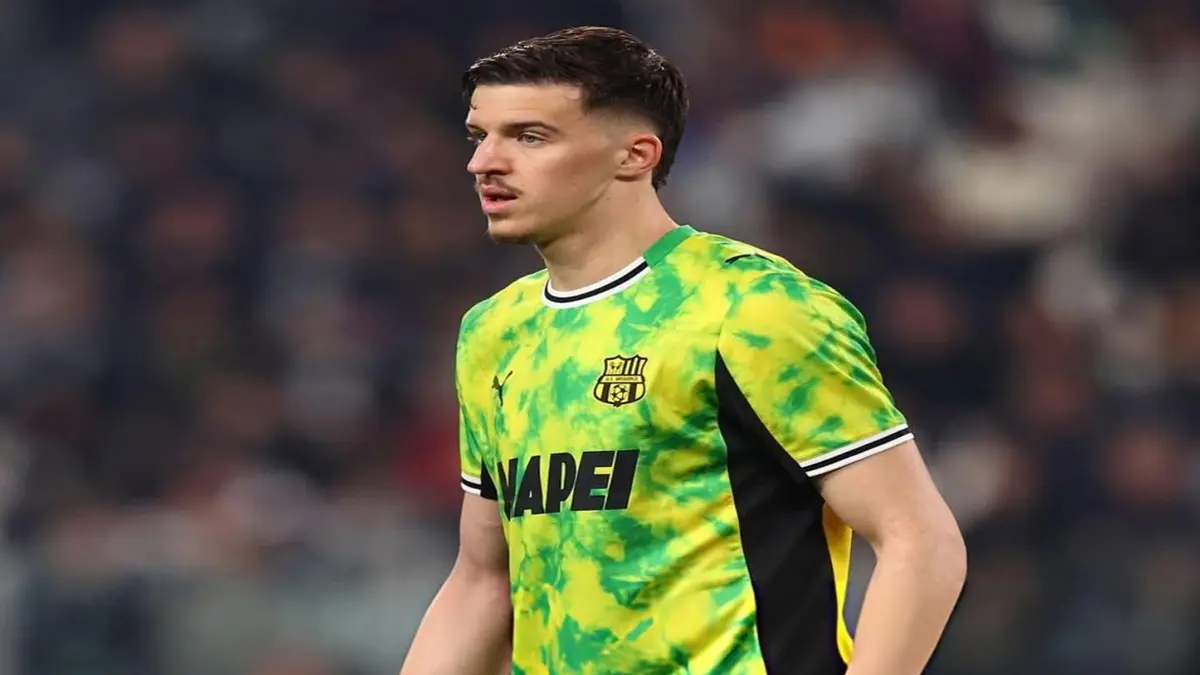 Bek muda Sassuolo Tarik Muharemovic jadi incaran Inter Milan. (instagram.com/tarik.muharemovic)