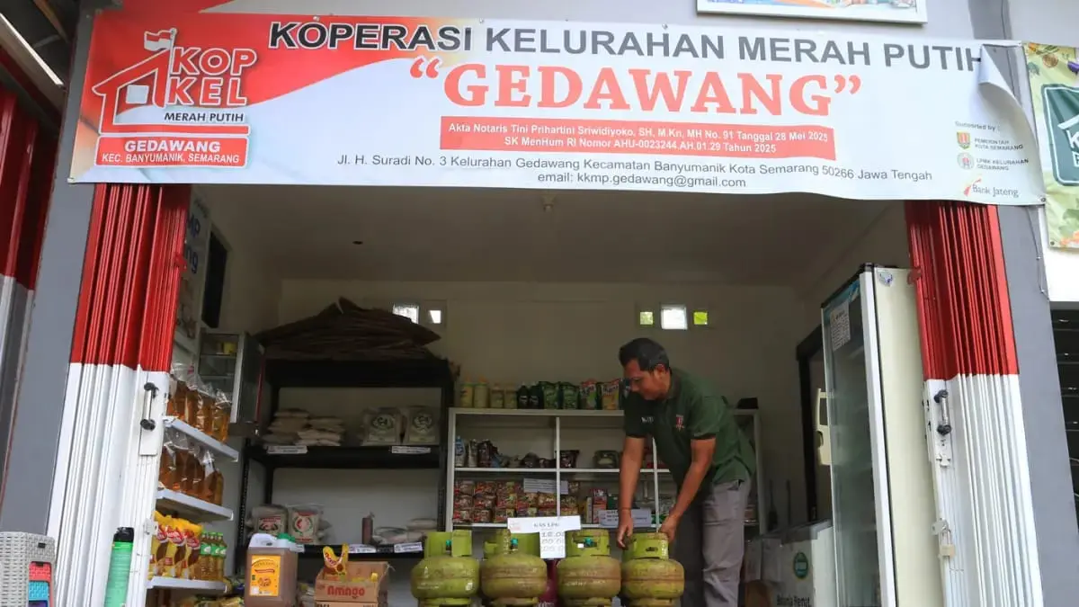 ilustrasi pekerja koperasi merah putih. (Jawapos.com)