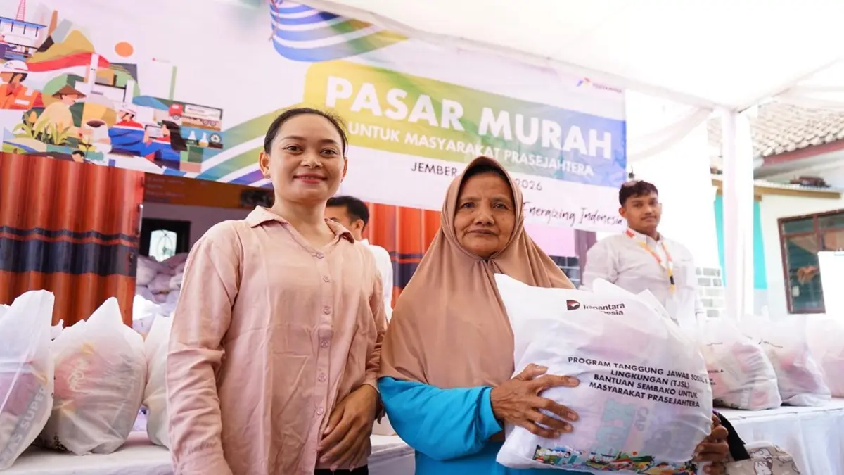 Pertamina salurkan kembali uang tebus sembako murah warga Jember untuk bantuan sosial lainnya. (Istimewa)