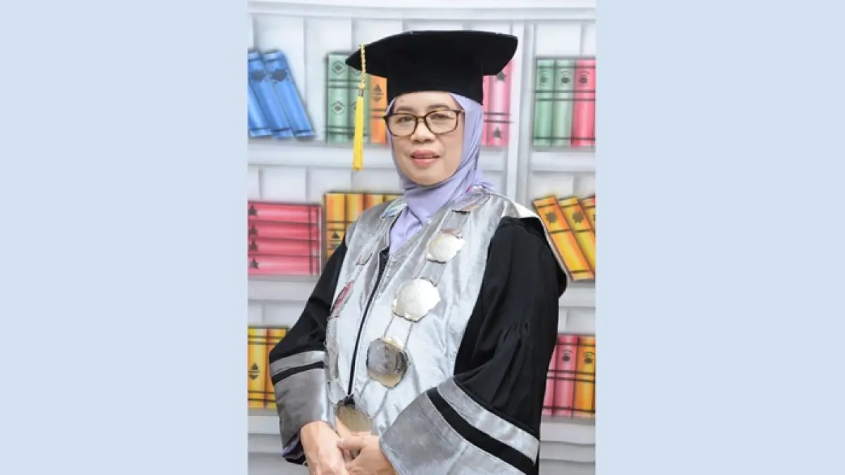 Simak kiat Prof. Imas membangun karakter mahasiswa Biologi Unirow agar berani bersaing di tingkat nasional melalui karya ilmiah dan disiplin tinggi.