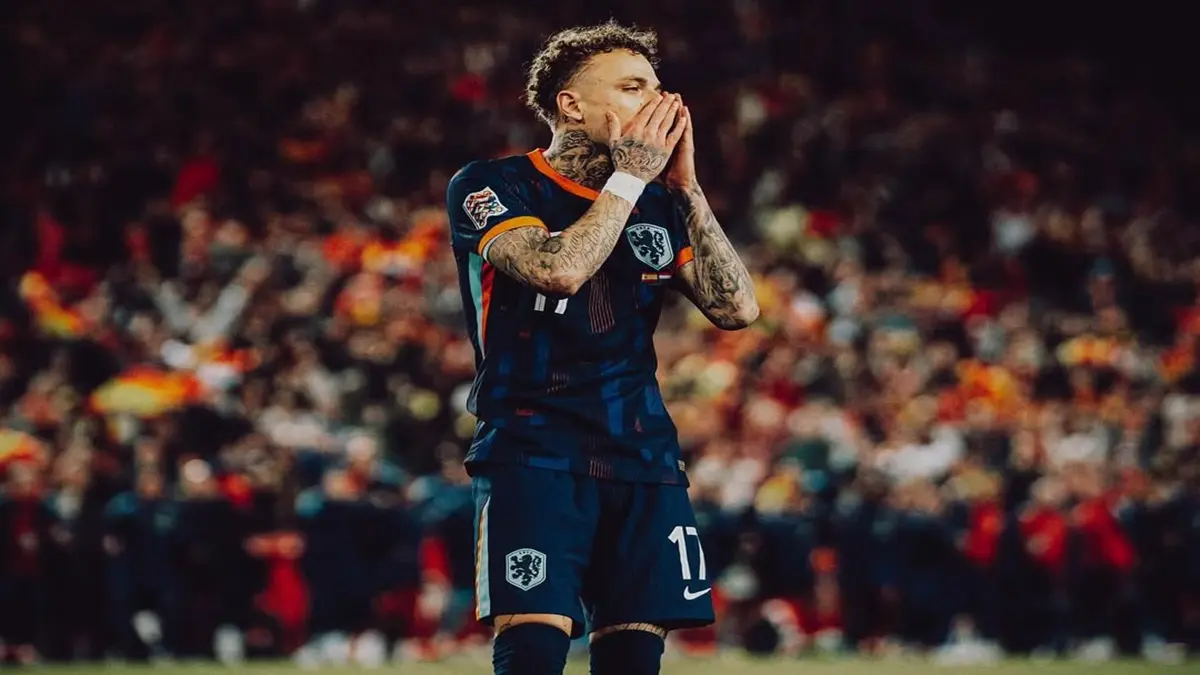 Noa Lang berpotensi kembali ke Napoli. (Instagram.com/noano)