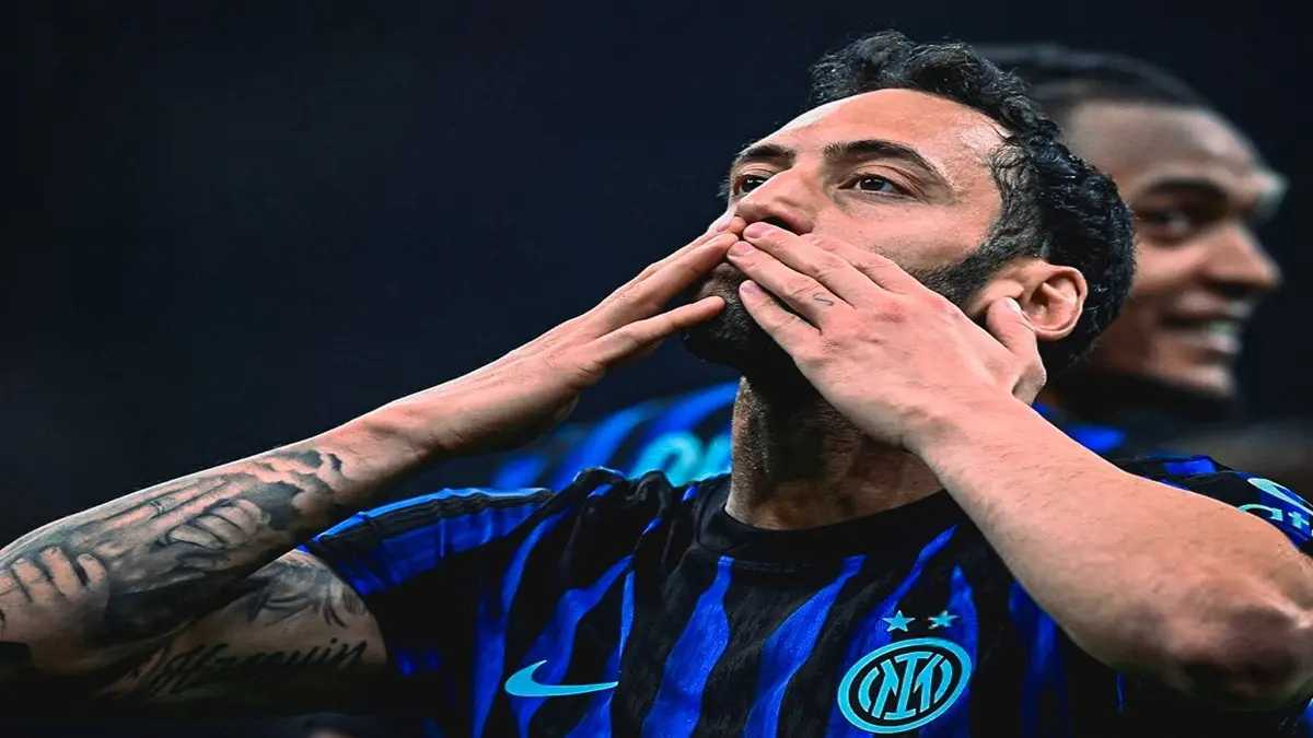 Inter Milan tengah dalam proses memperpanjang kontrak Hakan Calhanoglu hingga 2028. (instagram.com/hakancalhanoglu)