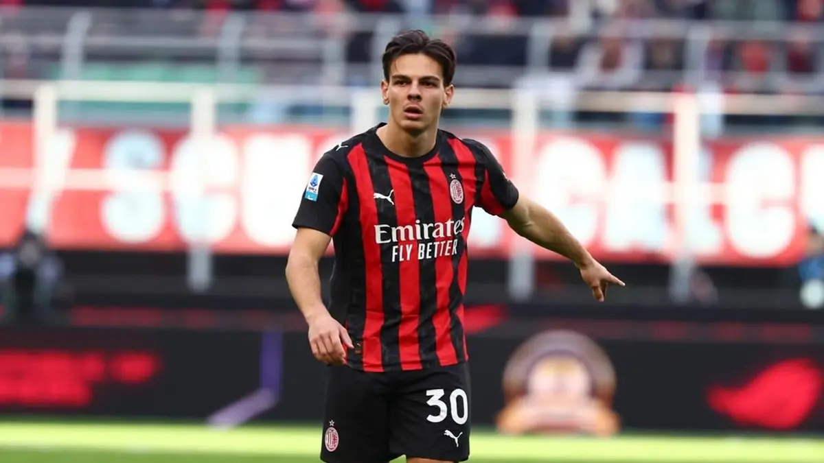 Juventus mulai mengamati Ardon Jashari akibat kurangnya menit bermain di AC Milan. (instagram.com/ardonjashari)