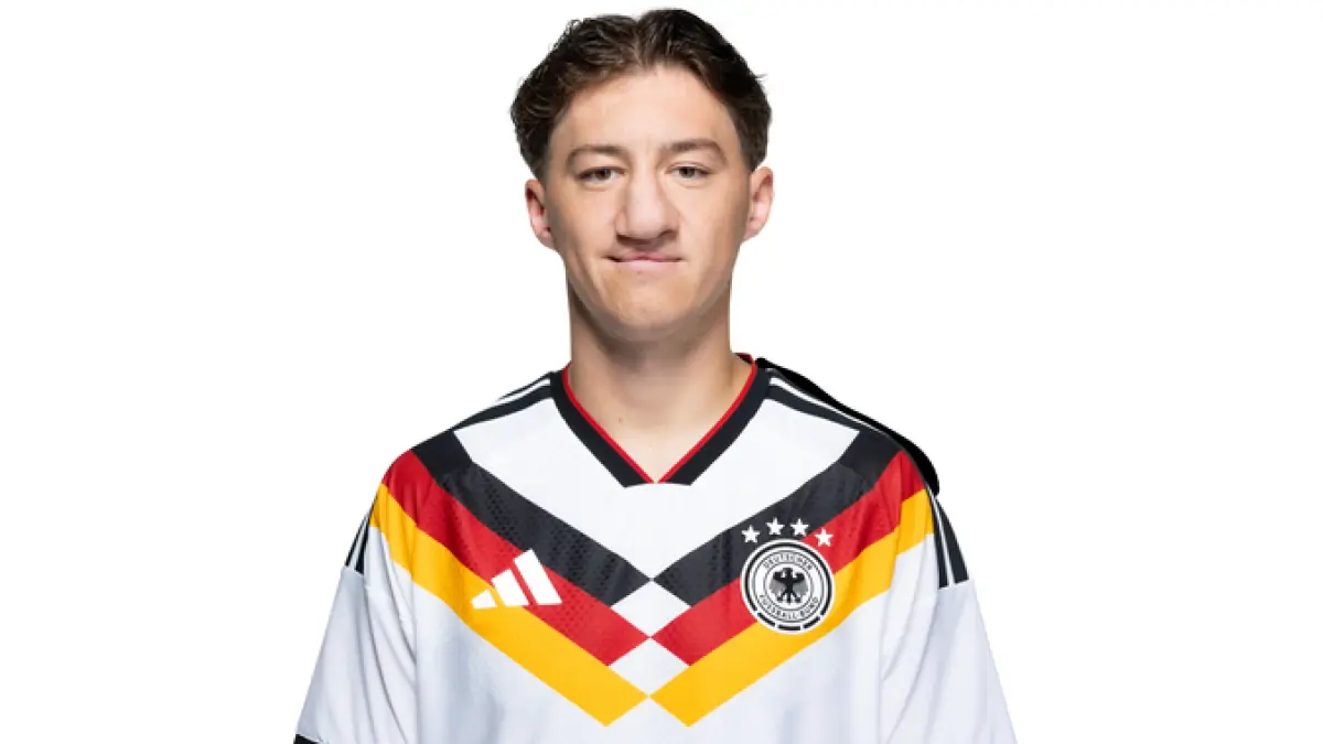 Angelo Stiller jadi incaran Juventus di bursa transfer, performa impresifnya dinilai cocok untuk lini tengah Bianconeri. (datencenter.dfb.de)