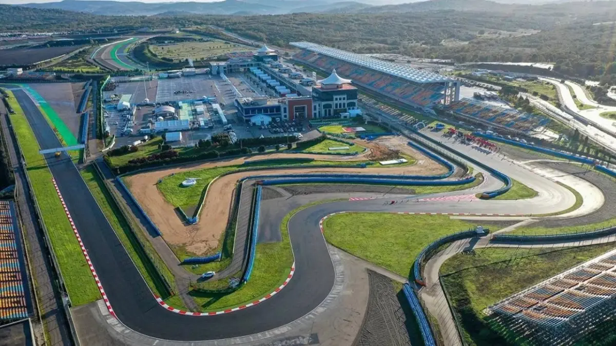 F1 resmi akan mengunjungi Turki mulai tahun depan. (@sekizsilindir/X)