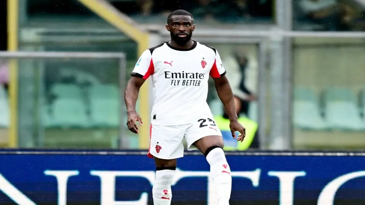 Fikayo Tomori berpeluang kembali ke Timnas Inggris. (instagram.com/fikayotomori)
