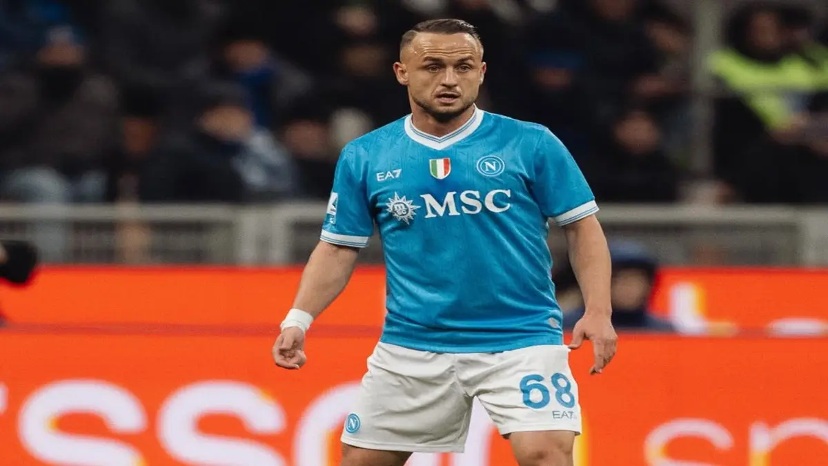 Napoli menjadikan Stanislav Lobotka prioritas utama. (instagram.com/stanleylobotka37)