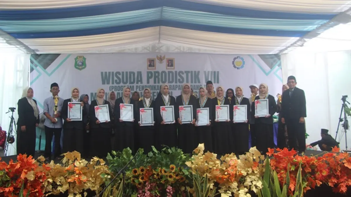 Sebanyak 167 siswa MA Islamiyah Senori lulus program ITS, total 37 siswa diterima di PTN tahun ini. (M. MAHFUDZ MUNTAHA/RADAR TUBAN)