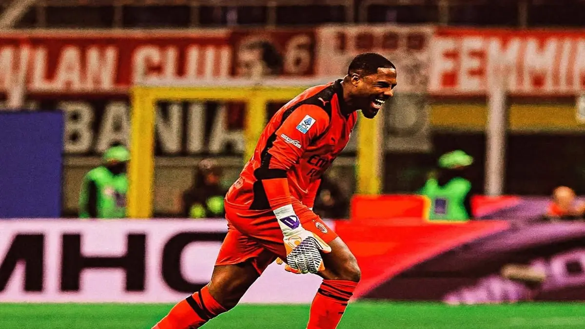 Kiper AC Milan Maignan masuk rencana jangka panjang Madrid. (instagram.com/magicmikemaignan)