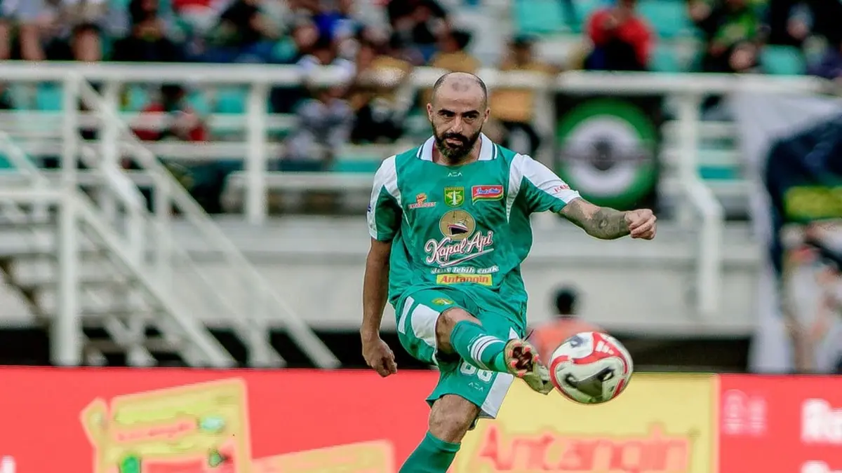 Pemain Persebaya, Milos Raikovic. (Persebaya)