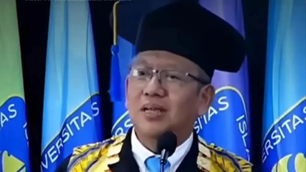 Rektor Universitas Islam Indonesia (UII), Fathul Wahid. (instagram.com/RadarPalu)