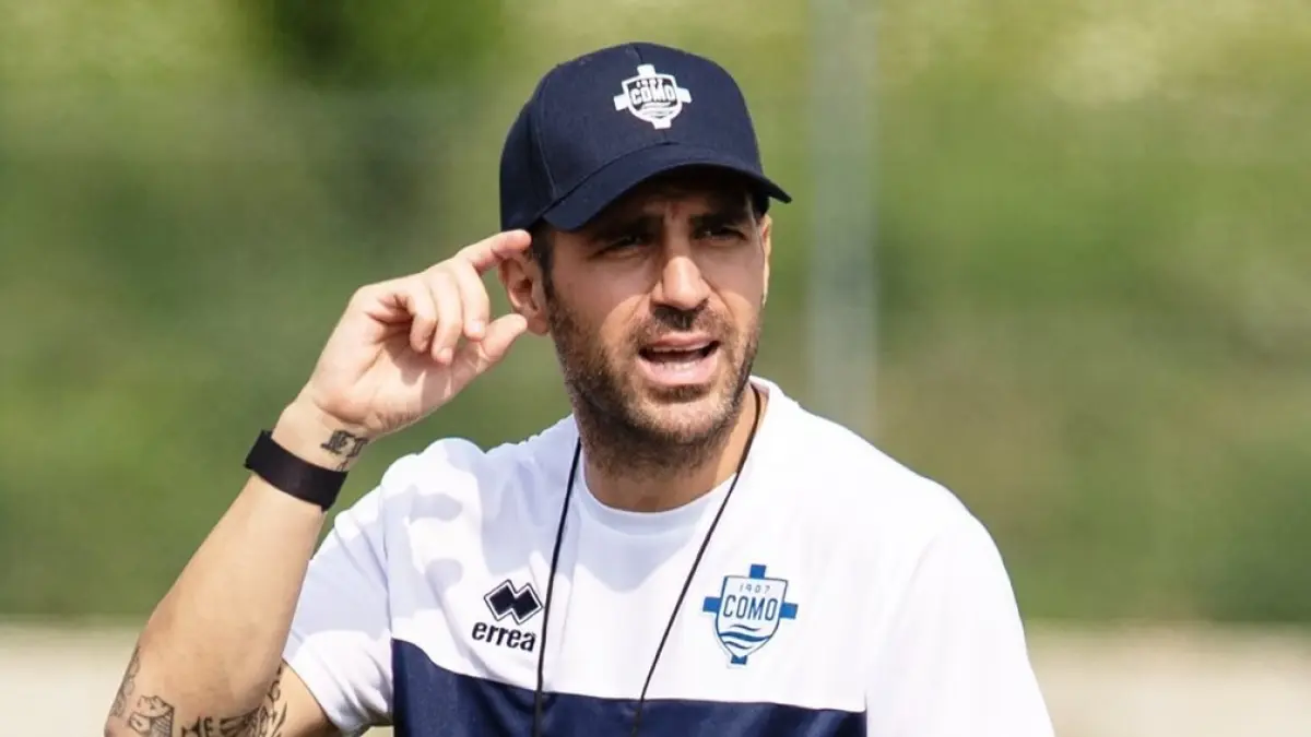 Cesc Fabregas memilih tetap bersama Como dan menolak tawaran dua klub Premier League. (instagram.com/cescf4bregas)
