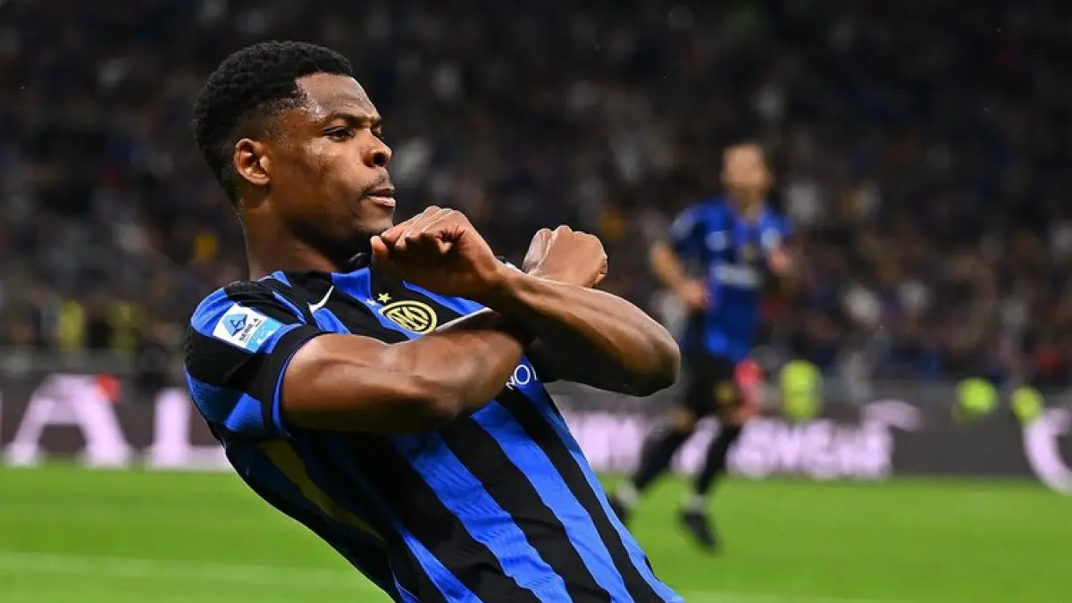 Klausul pelepasan Denzel Dumfries senilai 25 juta euro akan aktif pada Juli mendatang. (Instagram/inter)