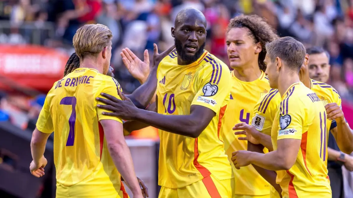 Skuad Timnas Belgia usai memastikan kemenangan atas Wales pada kualifikasi Piala Dunia 2026. (Goal)