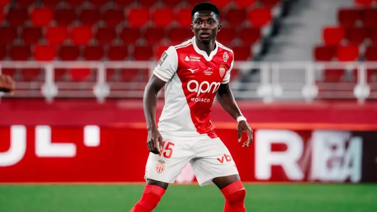 Lamine Camara dikabarkan tertarik bergabung dengan Newcastle United. (instagram.com/lamine_camara_15)