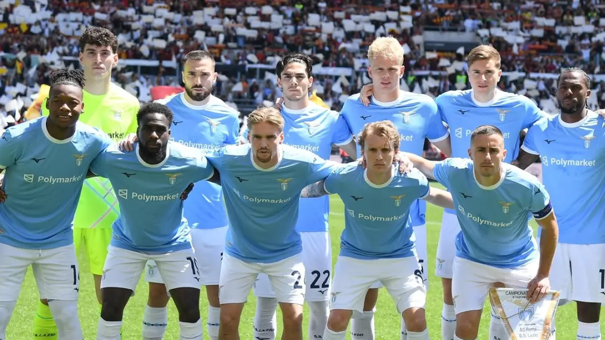 Lazio susun daftar pelatih baru jika Maurizio Sarri pergi. (instagram.com/official_sslazio)
