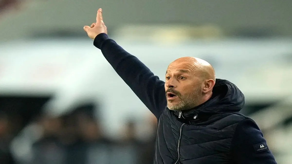Napoli mulai menyusun proyek jangka panjang dan membidik Vincenzo Italiano. (AP Photo/Francisco Seco)