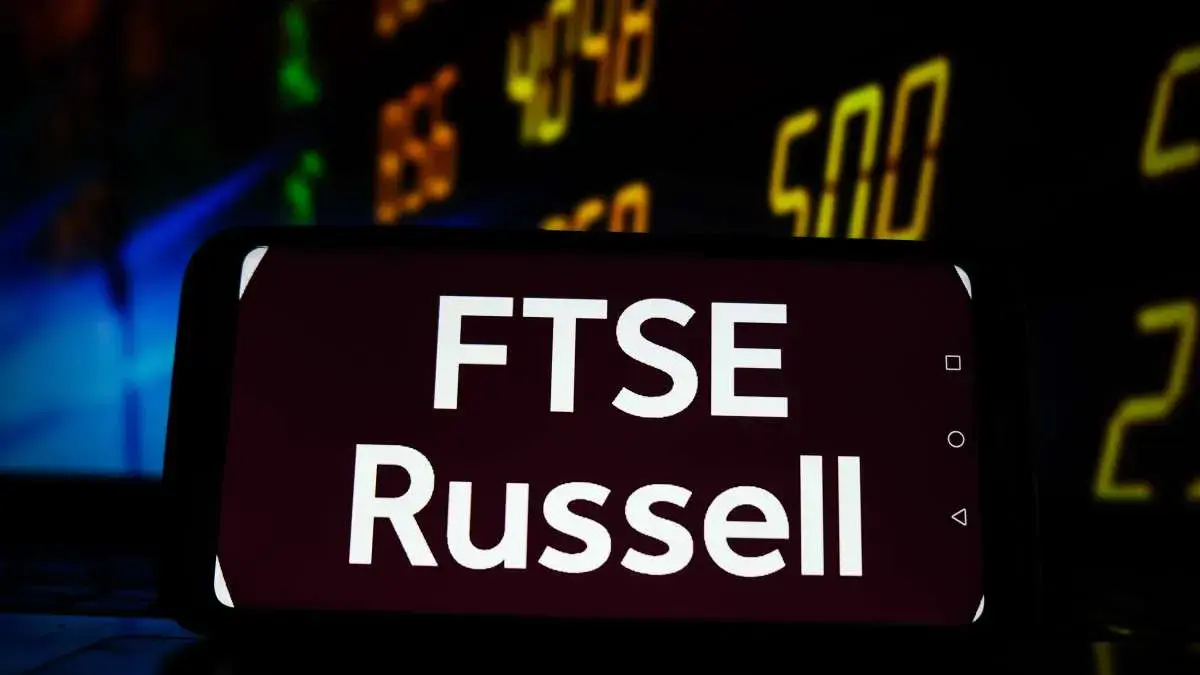 Empat Saham Indonesia Dicoret FTSE Russell. (Omar Marques/SOPA Images via Reuters)