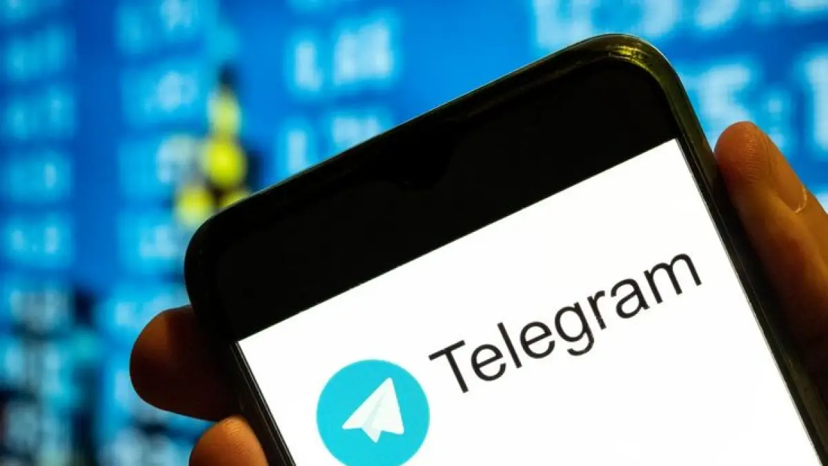 Aplikasi Telegram untuk Wear OS kembali tersedia dalam versi beta dengan fitur membaca pesan, menavigasi grup, dan melanjutkan chat ke ponsel. (Istimewa)