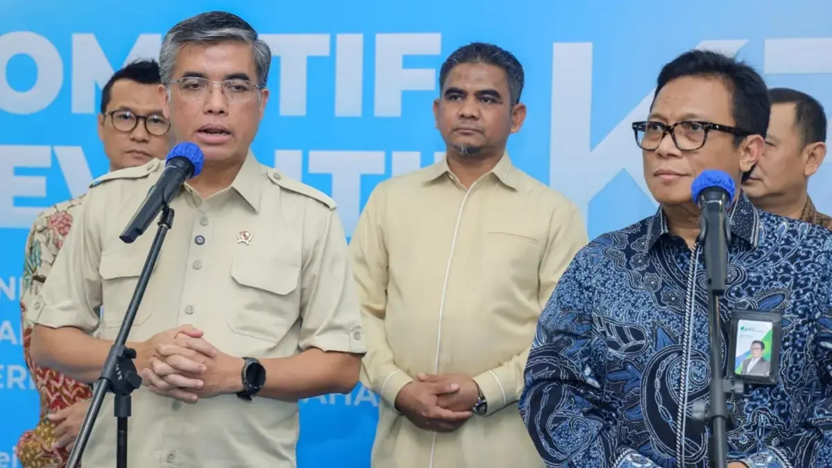 Menaker Yassierli saat menjadi pemateri dalam acara bertema Menguatkan Peran BPJS Ketenagakerjaan. (Istimewa)