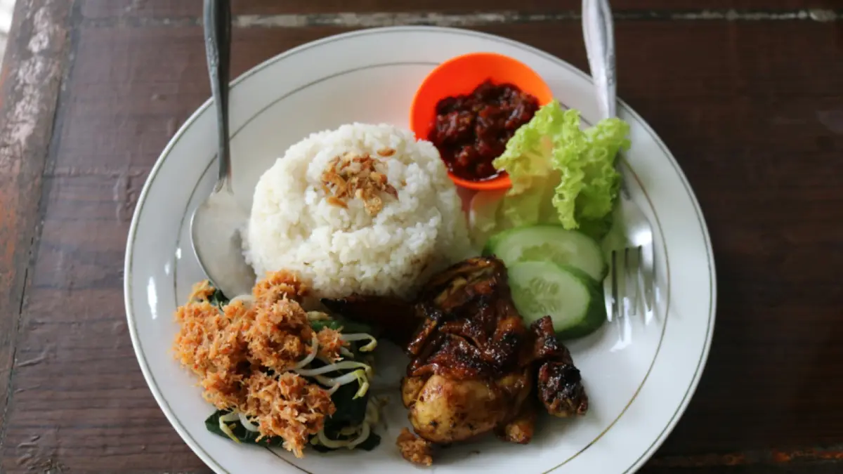 Peluang usaha kuliner, bagaimana memulai dari kemampuan yang sudah dimiliki. (Mufid Majnun on Unsplash)