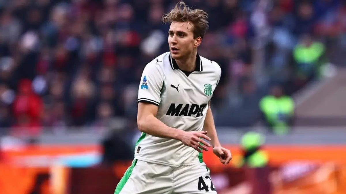 Fiorentina kembali mengincar Kristian Thorstvedt. (instagram.com/kristianthorstvedt)