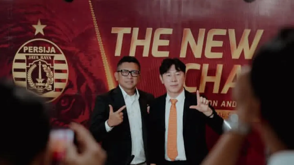 Shin tae Yong bersama dengan presiden Persija, Mohammad Prapanca. (Instagram @shintaeyong7777)