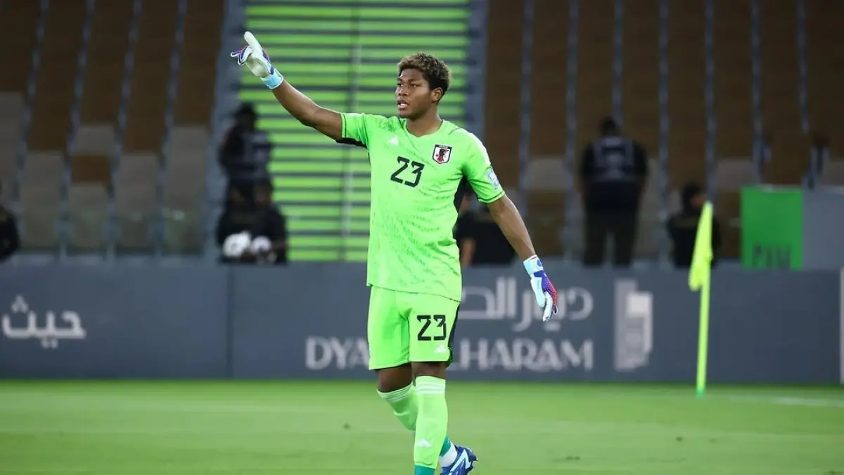Zion Suzuki masuk daftar kiper incaran Aston Villa. (instagram.com/zionsuzuki)