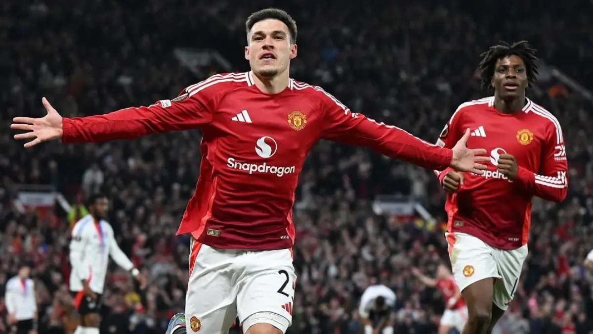 Manuel Ugarte masuk radar Milan setelah ditawarkan dari Manchester United. (instagram.com/ugartemanu)