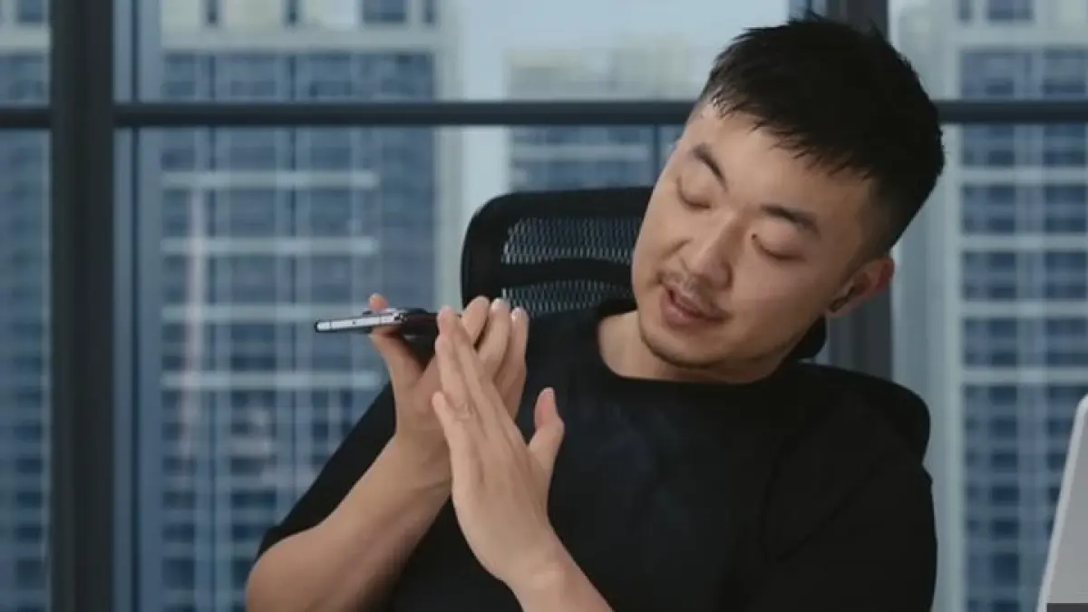 Ceo Nothing, Carl Pei. (tangkapan layar youtube @nothing)