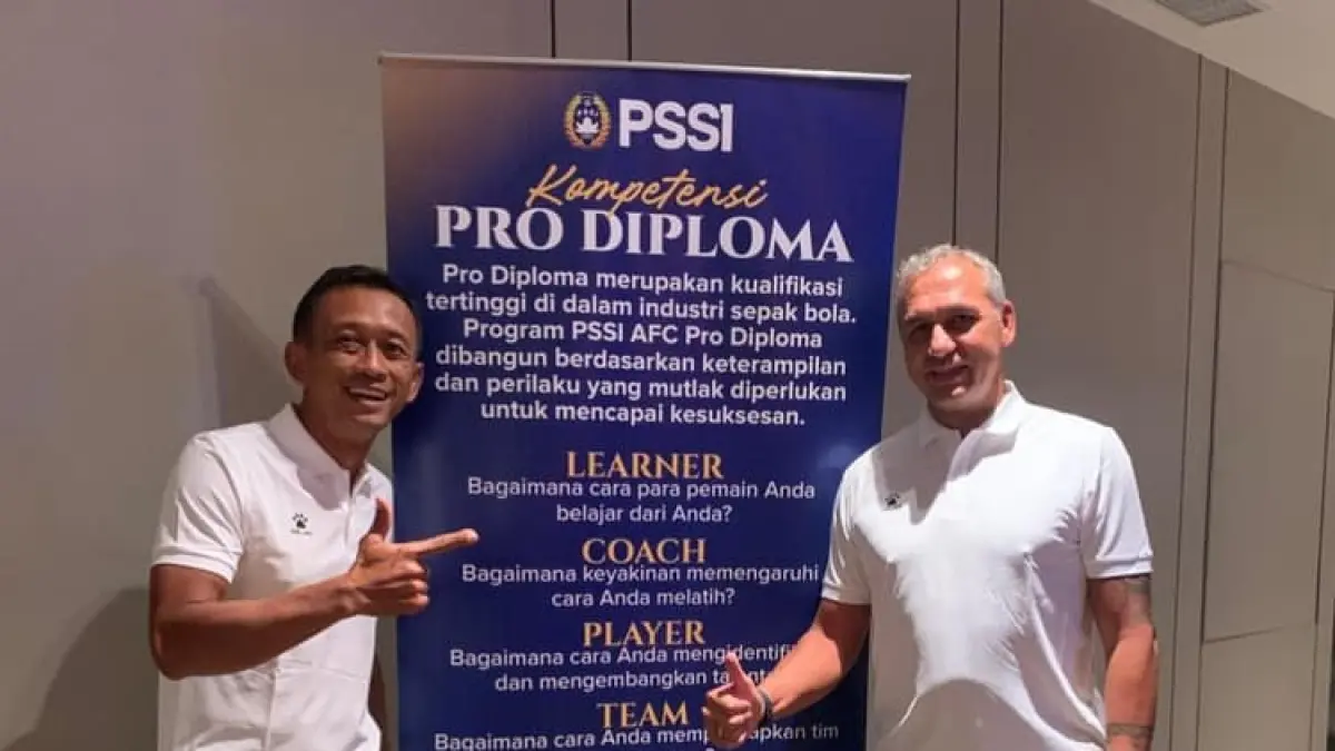Dua pelatih Bali United FC, Coach Jeffrey Talan dan Coach I Gde Mahatma Dharma menjalani Kursus Lisensi AFC Pro, di Jakarta. (x.com)