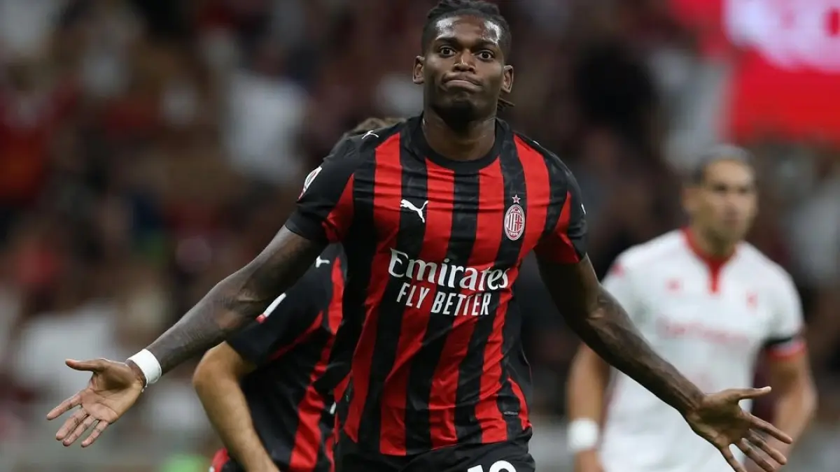 Rafael Leao tunda kepastian masa depan di AC Milan. (instagram.com/iamrafaeleao93)