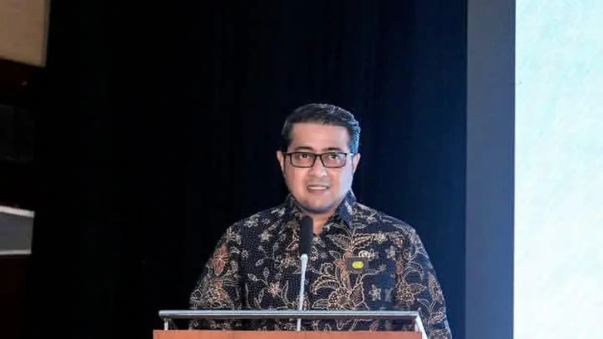 Menteri kepala Badan Ekonomi Kreatif, Teuku Riefky Harsya. (Instagram @teukuriefky)