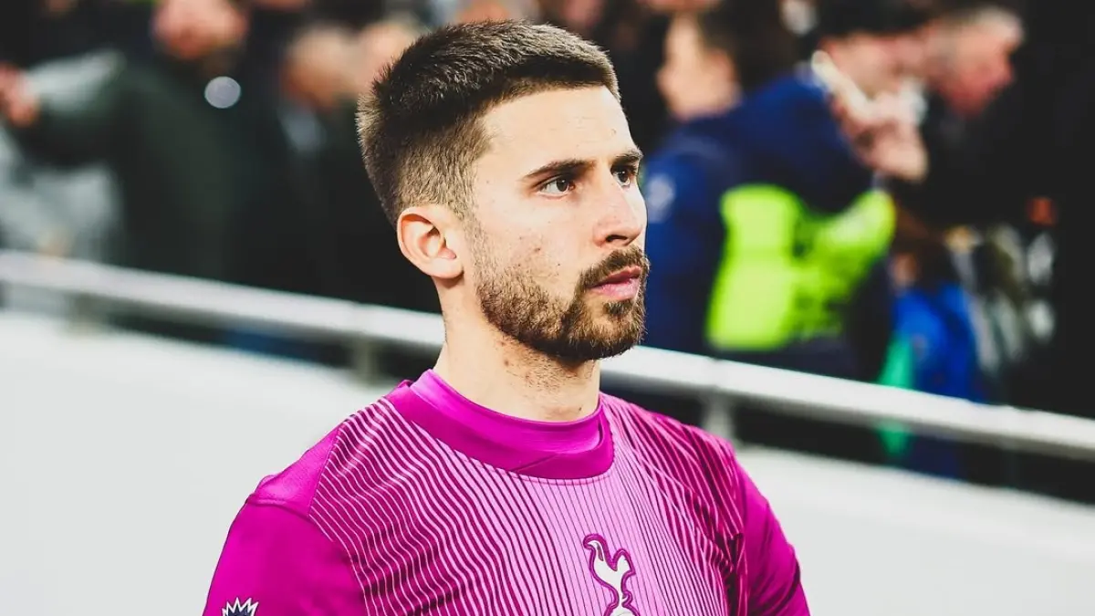 Guglielmo Vicario berpeluang hengkang dari Tottenham. (instagram.com/guglielmovicario)