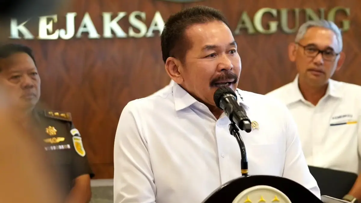 Jaksa Agung ancam copot jaksa yang pamer atribut dinas di media sosial. (instagram.com/stburhanuddin_)