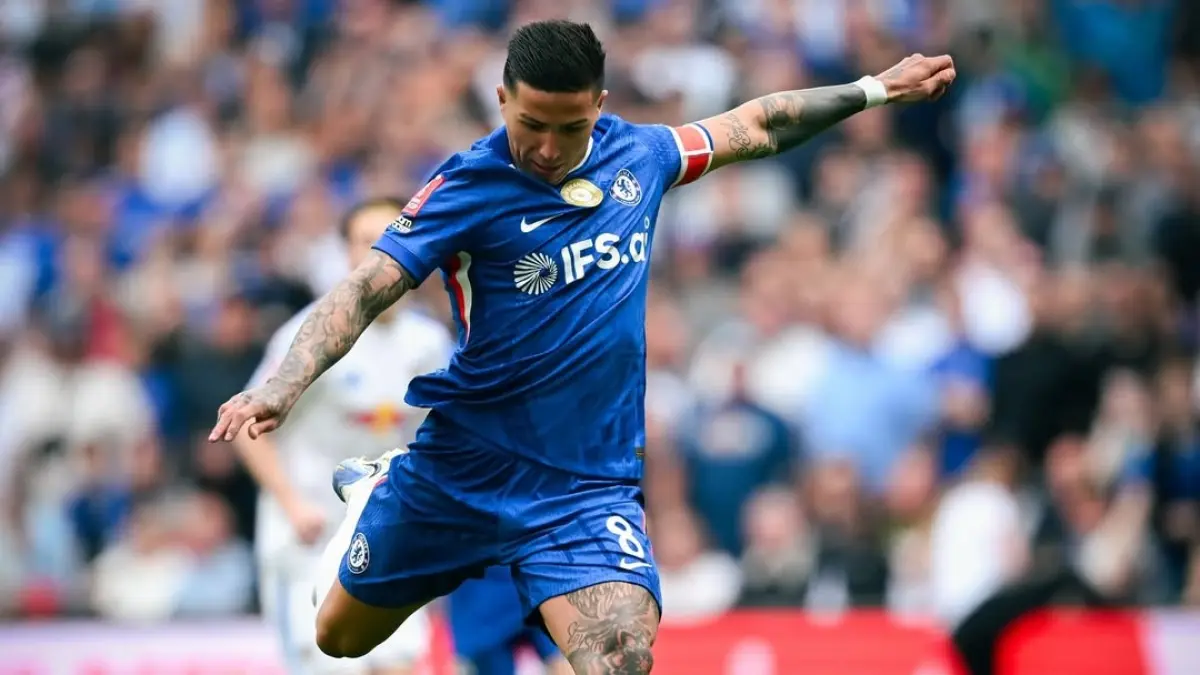 Real Madrid disebut segera mengajukan tawaran resmi untuk Enzo Fernandez. (instagram.com/enzojfernandez)