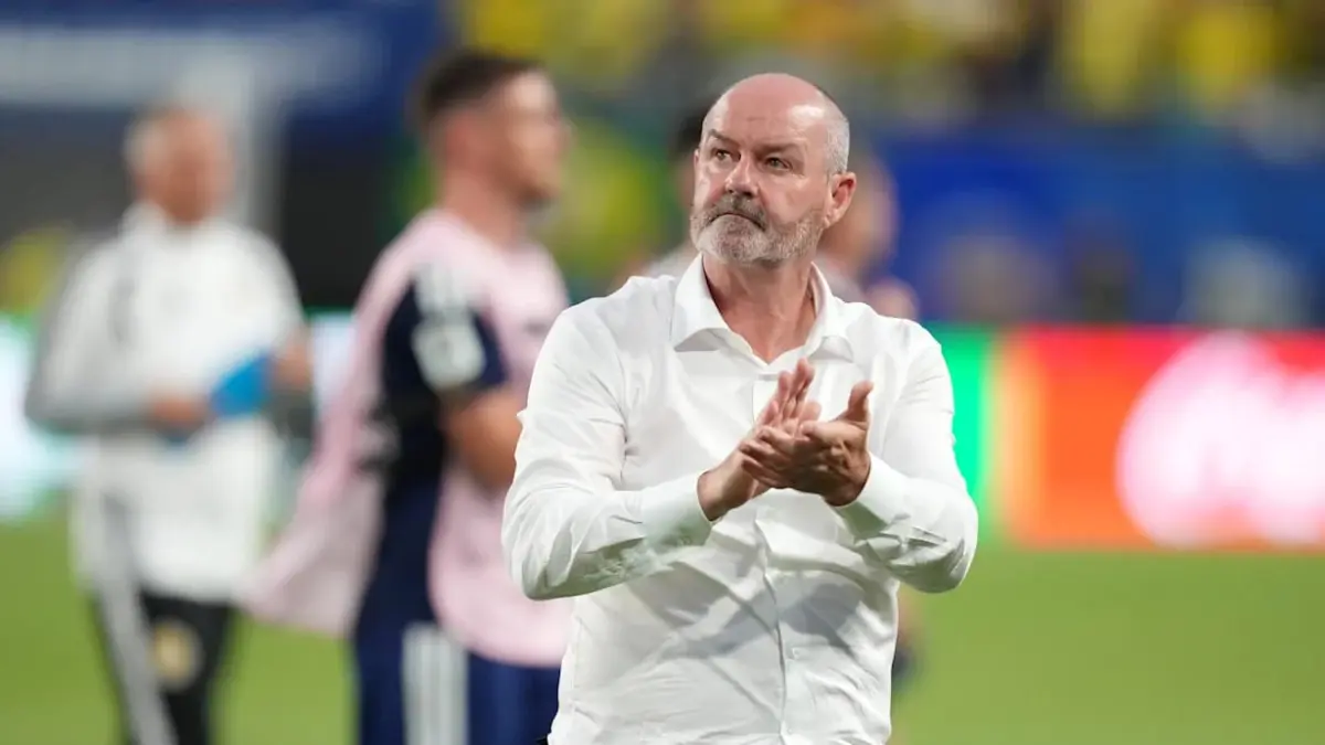 Steve Clarke mundur dari kursi kepelatihan Skotlandia. (yahoo)