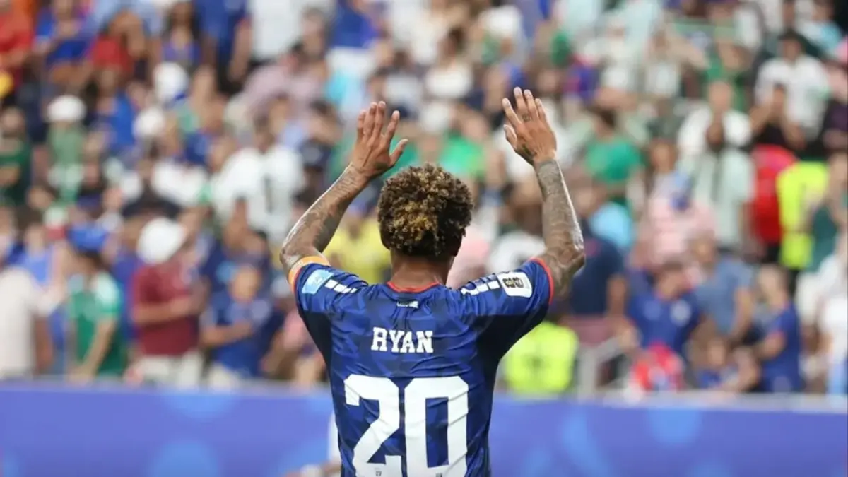 Kapten Timnas Cape Verde, Ryan Mendes. (Instagram/fcfcomunica)