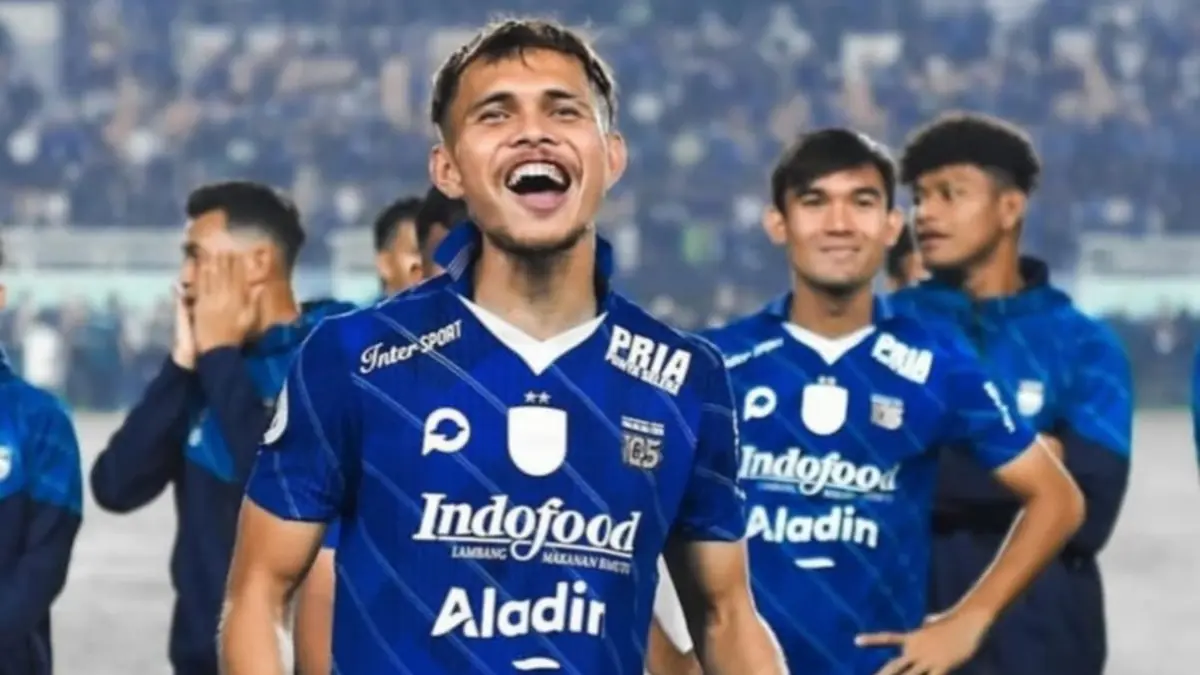 Rezaldi Hehanussa dan Zalnando saat membela Persib. (Instagram/rezaldihehanussa)