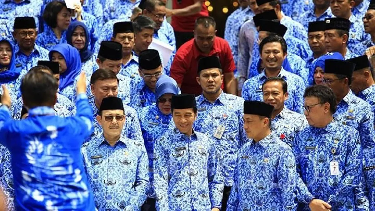 ASN di Lhokseumawe tetap di gaji meski bolos kerja selama berbulan-bulan. (pinterest.com)