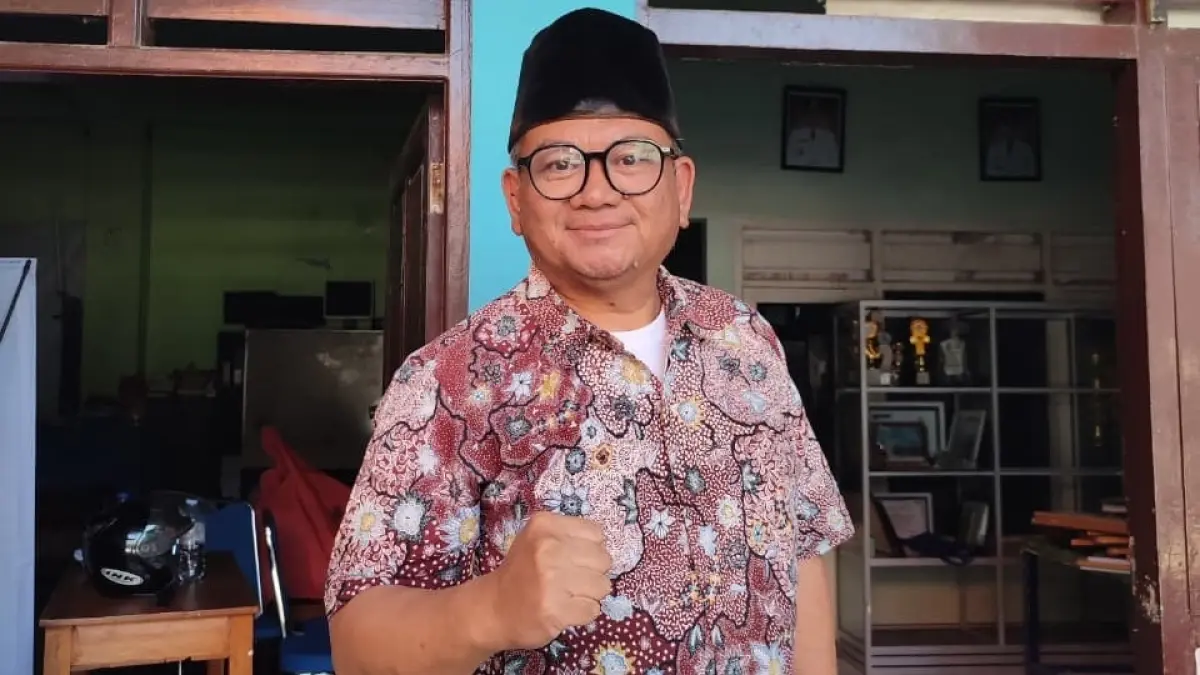 Kepala MA Ash Shomadiyah Tuban Riza Shalihuddin Habibi, S.H., M.A.P bersama para stakeholder dan tenaga kependidikan setempat menggelar rapat koordinasi, kemarin (1/7). (ANDREYAN/RADAR TUBAN)