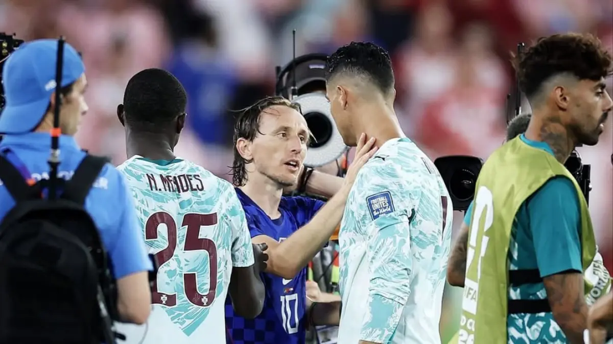 Momen pasca pertandingan Kroasia vs Portugal. (Instagram/fabriziorom)