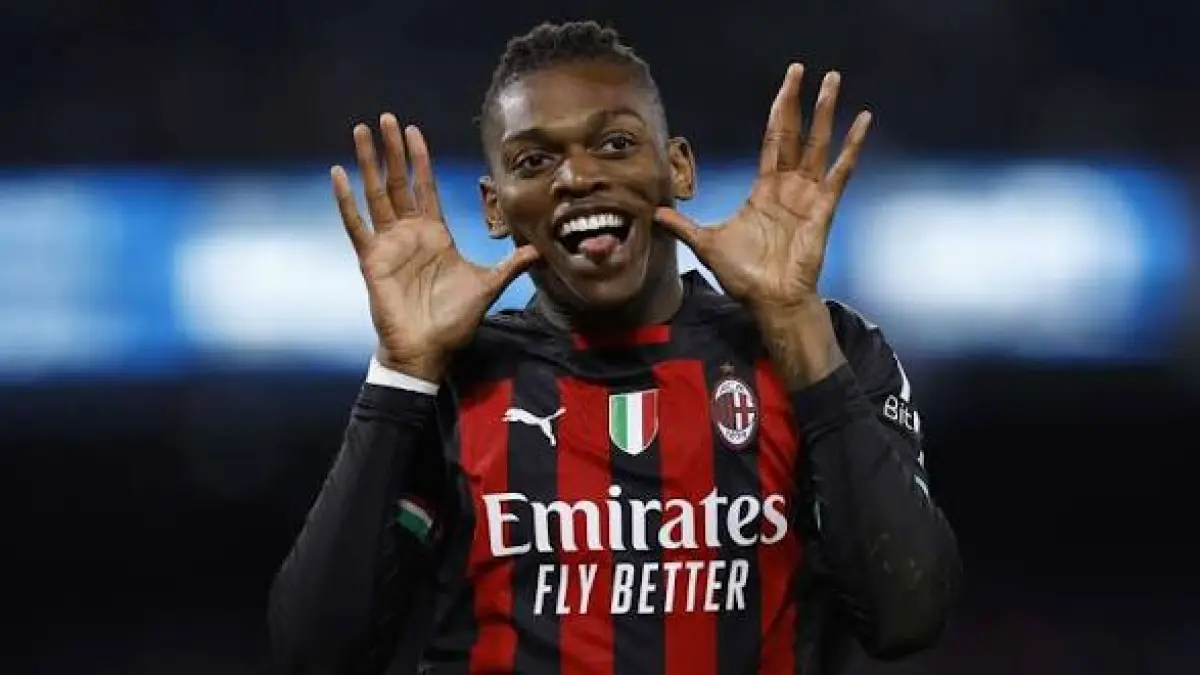 Rafael Leao dalam incaran serius Tottenham Hotspur. (Goal)