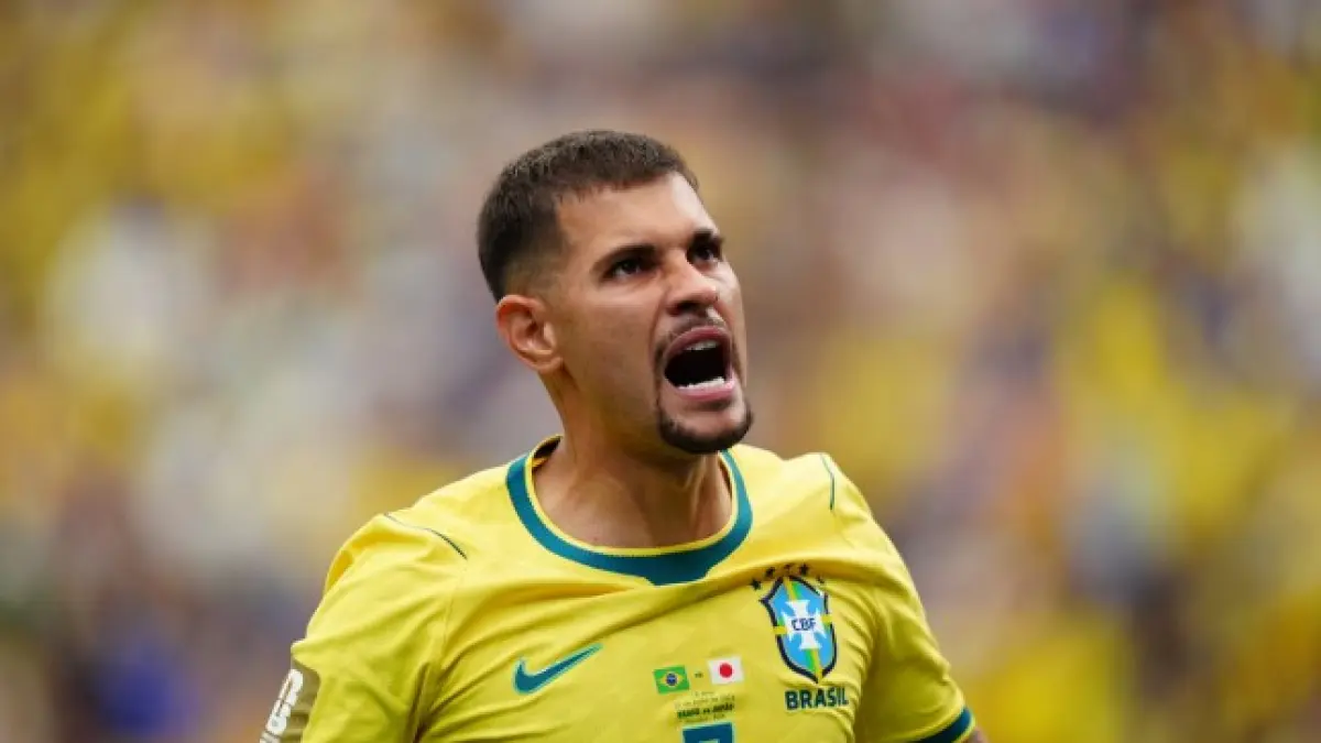 Arsenal mulai menyusun formula finansial konkret demi mendaratkan gelandang Newcastle United, Bruno Guimaraes, pada bursa transfer musim panas ini. (Anadolu/Getty Images)