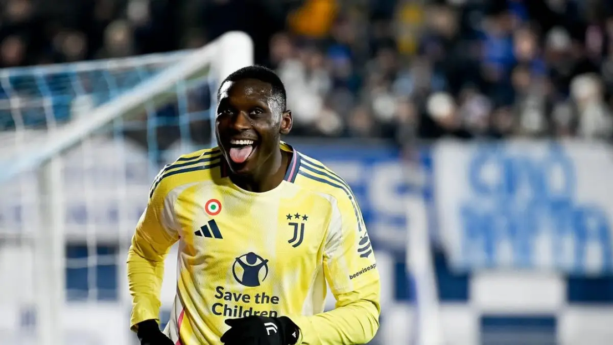 Nicolò Schira ungkap Randal Kolo Muani sudah sepakat gabung Juventus dengan kontrak hingga 2031. (Instagram/r_kolomuani)