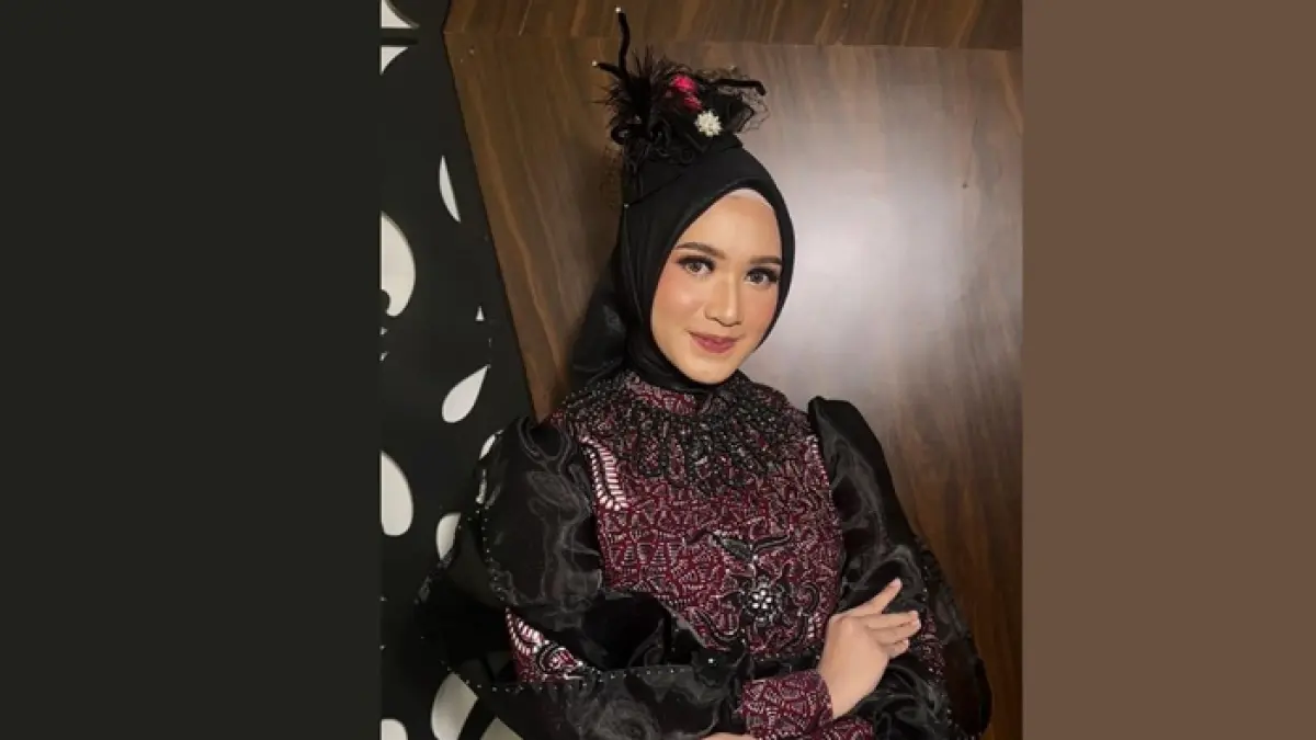 Sukses sabet gelar Juara 1 Duta Anti Narkoba hingga Finalis Cung Ndhuk Tuban 2026, Aureli Yumna Syahada bagikan kiat berani keluar dari zona nyaman. (AURELI YUMNA SYAHADA UNTUK RADAR TUBAN)