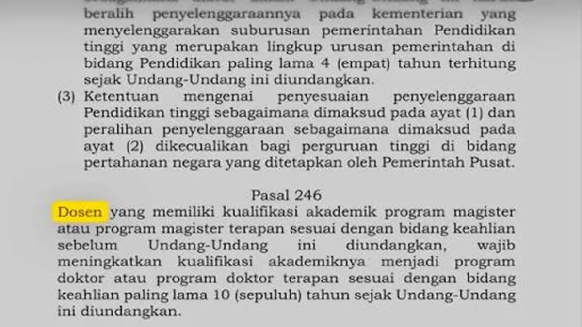Pasal 246 RUU Sisdiknas mengatur kewajiban dosen meraih gelar S3 dalam 10 tahun. (Threads.com)