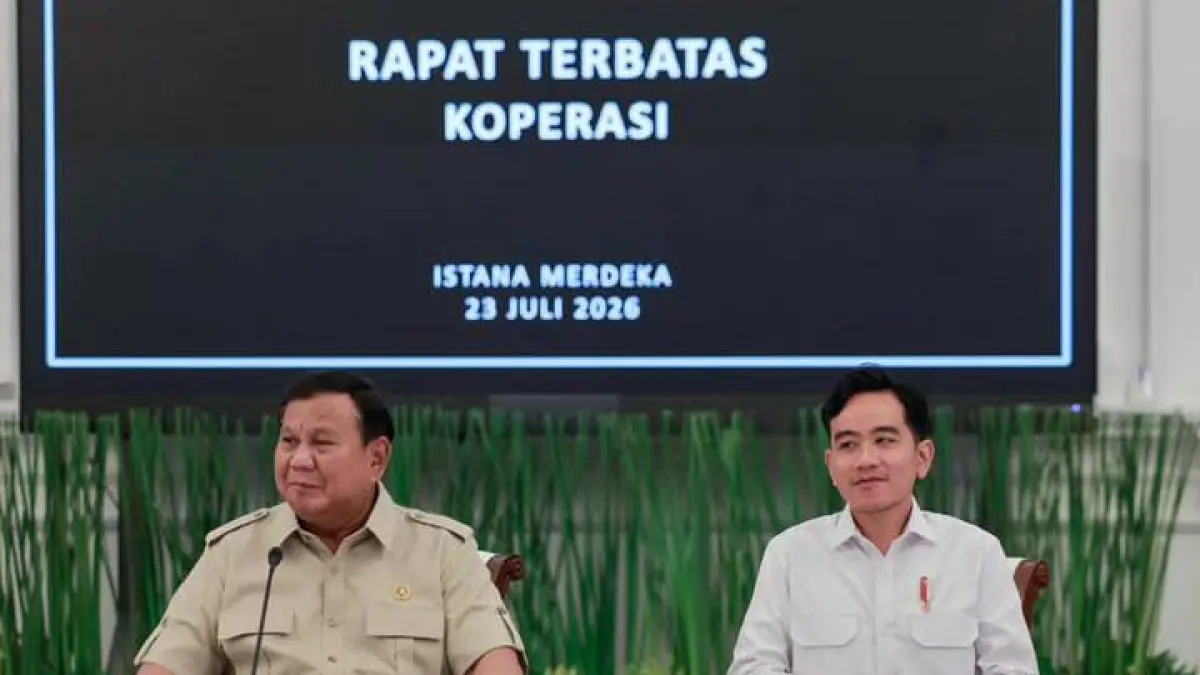 Presiden dan Wapres gelar rapat terbatas bahas penguatan koperasi desa merah putih. (Instagram/@sekretariat.kabinet)
