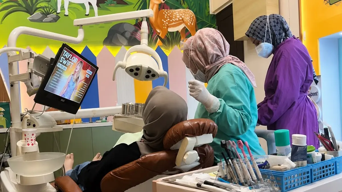 Klinik Utama Emrancare melayani berbagai kebutuhan perawatan gigi.