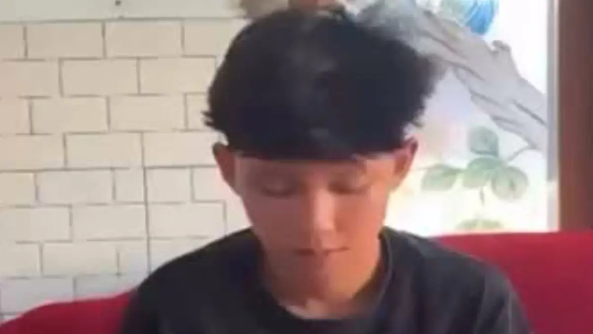 Pelajar Banyuwangi Minta Maaf usai Video Asusila Viral. (Tangkapan layar media sosial)